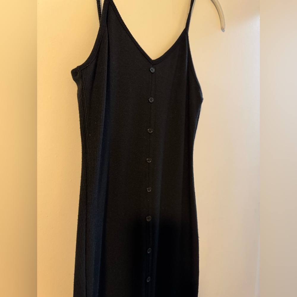 Talulah Ribbed Faux Button Midi Dress - Picture 3 of 5